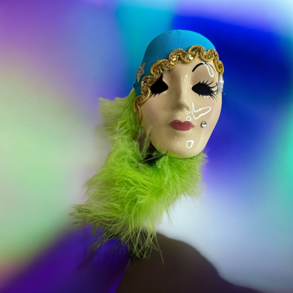 2008 Fancy Faces Signed Ceramic Hand Painted Mini Mask 4.5”x3.3” Mardi Gras